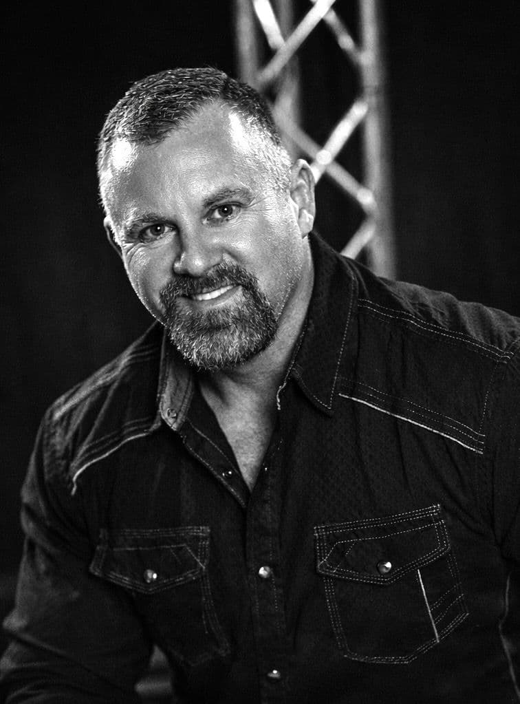 Waylon Schultz, Studio 951 Photography